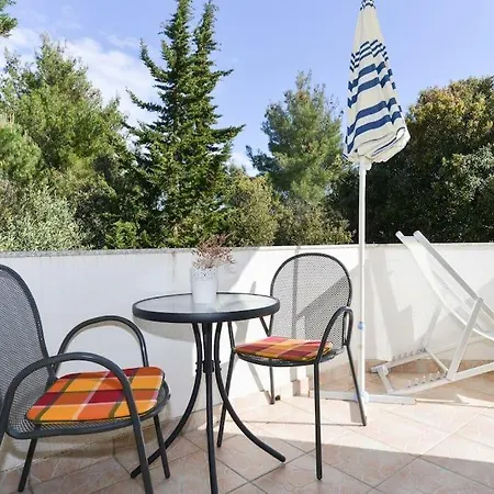 Garden Relax Apartmán Ugljan